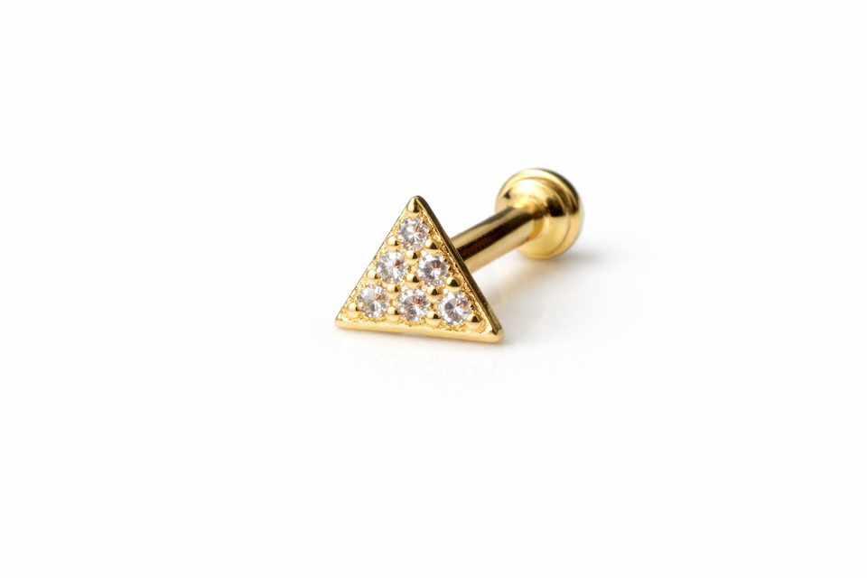 14 Ayar Altın Üçgen Zirkon Taşlı Tragus Piercing