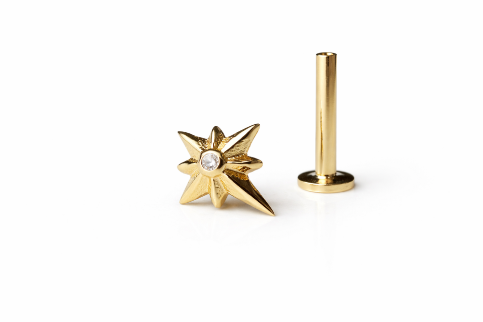 14 Ayar Altın Kutup Yıldızı Piercing – Tragus & Helix Uyumlu