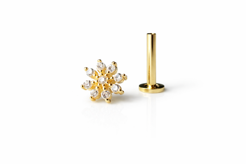 14 Ayar Altın Aurora Snowflake Tragus Piercing – Helix Uyumlu