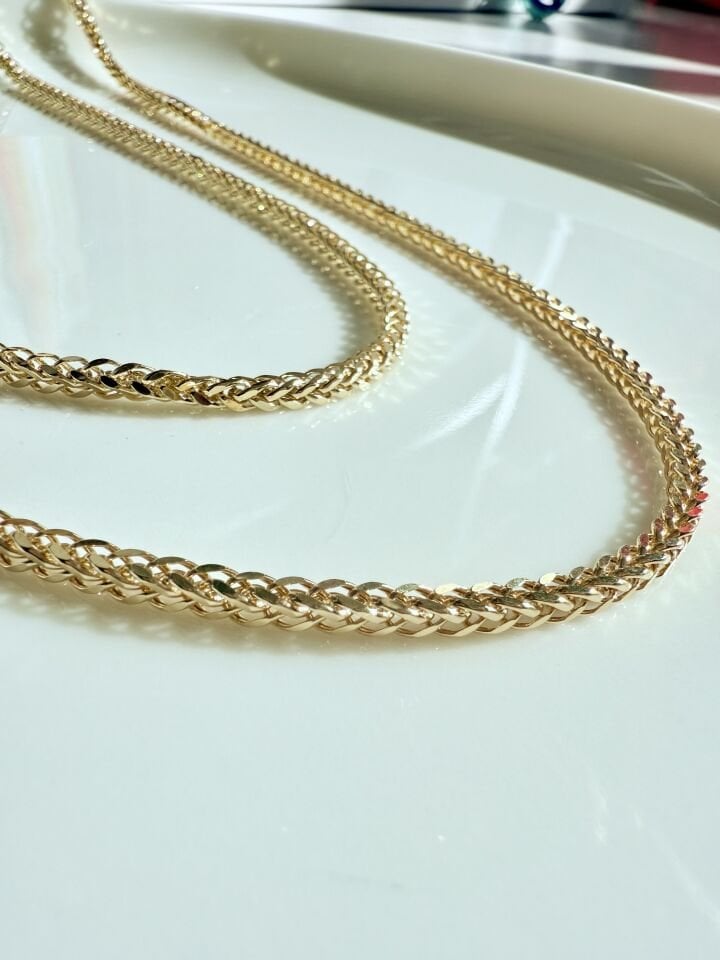 14 Ayar Altın Spiga Zincir Kolye – Zarif ve Şık Tasarım